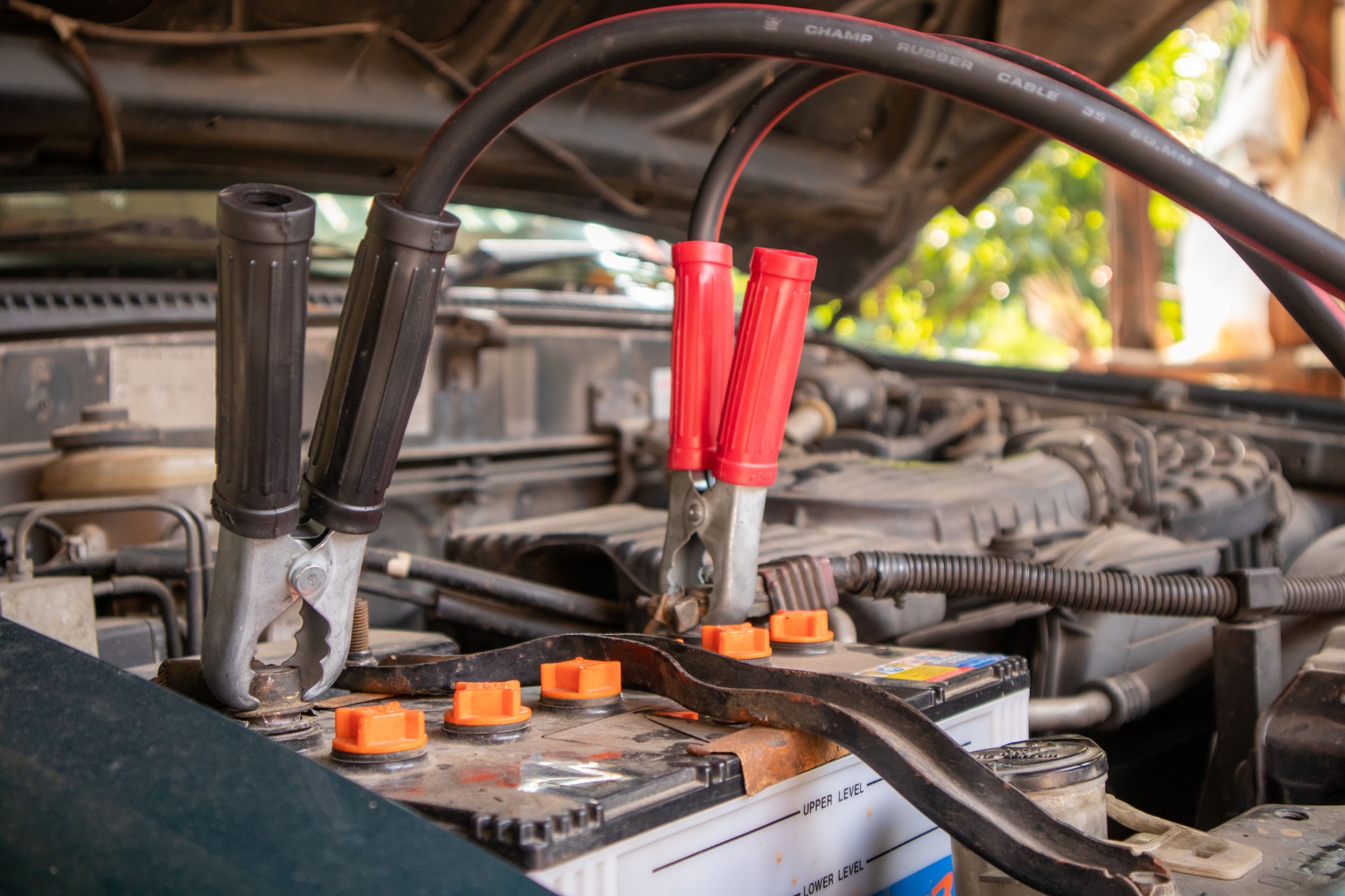 Jumping battery car